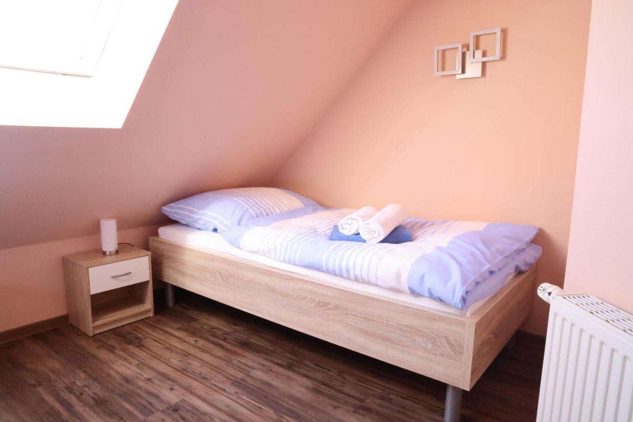 Apartment Haus Ausreisser - Ausreisser *